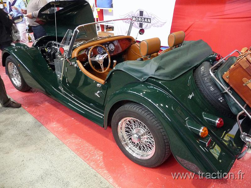 Epoquauto (129).JPG - 05/11/2010 - 69000 LYONƒPOQU'AUTO32�me Salon International Autos & Motos AnciennesGeorges Bobin, SpŽcialiste indŽpendantMORGAN